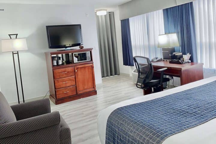 Room 14 of 39