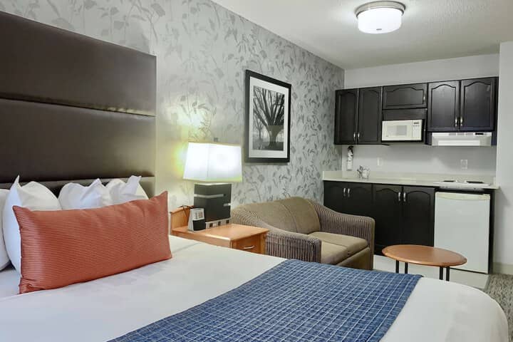 Room 15 of 39