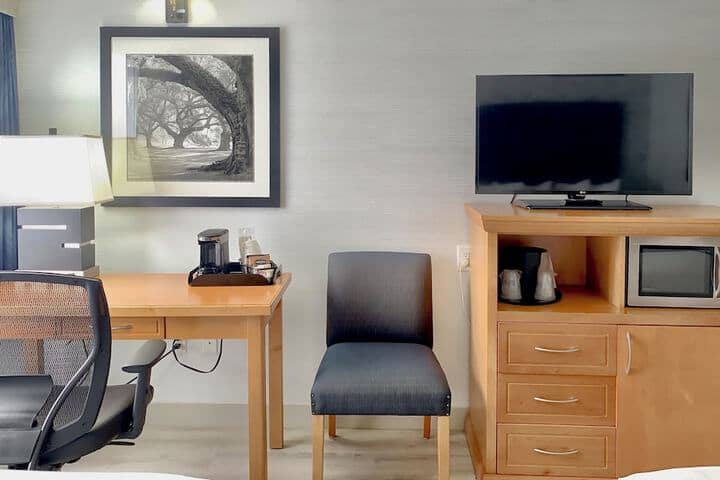 Room 18 of 39